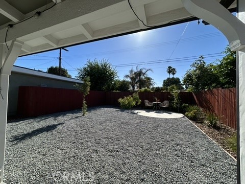 3 beds, 2 baths, 1,800 sqft, $4,600