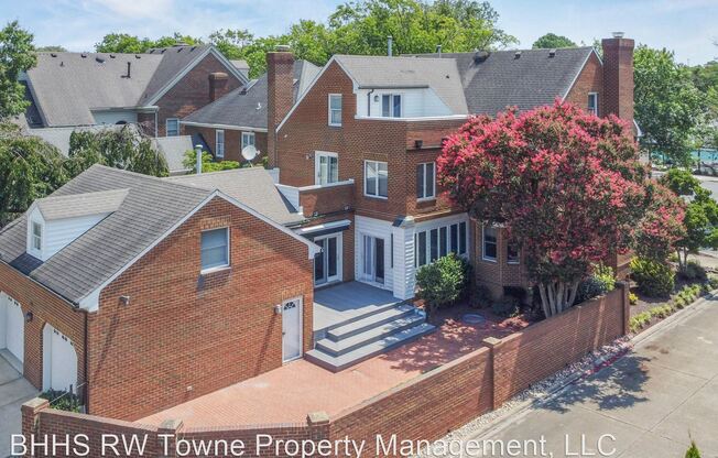 813 Mowbray Arch