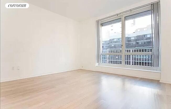 Studio, 1 bath, $3,650, Unit 8I