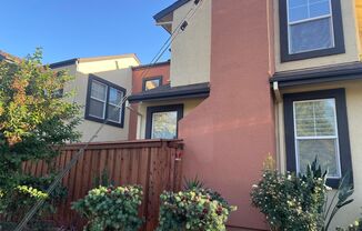 3 beds, 2 baths, $3,300