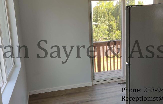 483- Fully Renovated 4 Bedroom on Quiet Cul-de-sac