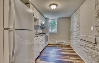 2110 TAYLOR AVE