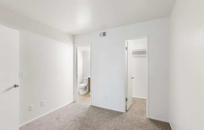 Rio Seco Apartments