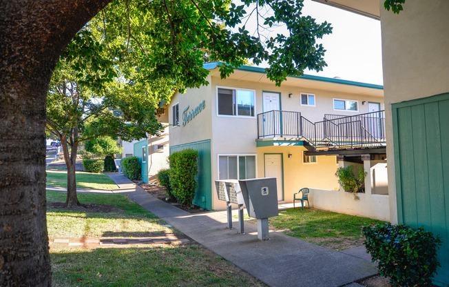 Magnolia Terrace Apts