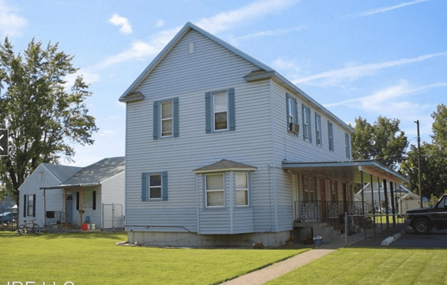 Sharp 8-Unit