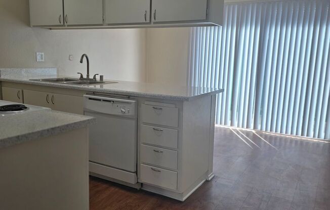 110 Peppertree Apartments