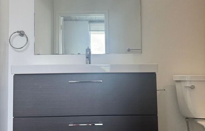 Studio, 1 bath, 796 sqft, $2,600, Unit Unit 510