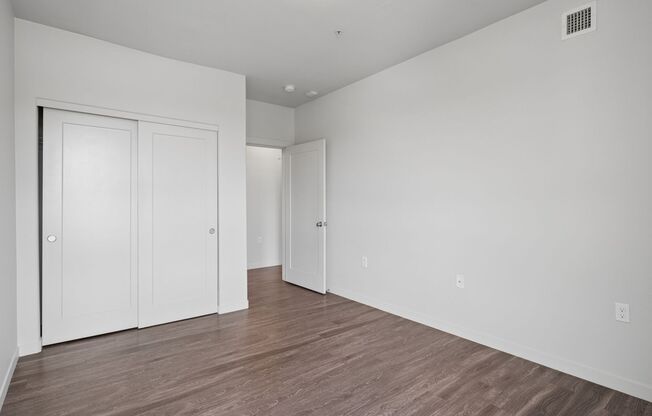 3 beds, 2 baths, 1,183 sqft, $1,925, Unit 404