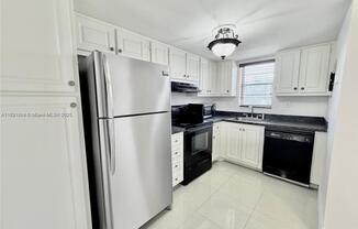 3150 W Rolling Hills Circle