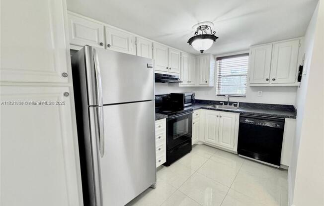3150 W Rolling Hills Circle