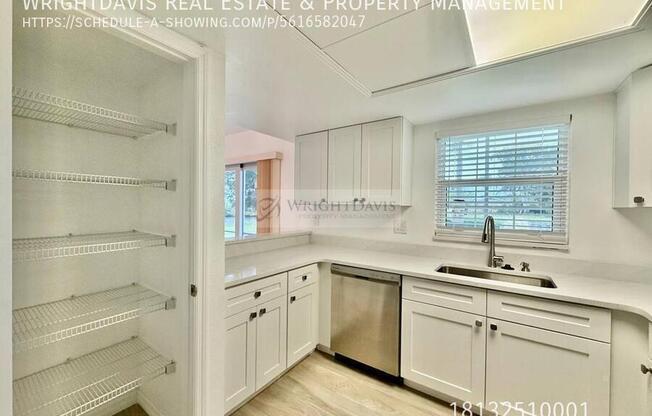 8801 BAY POINTE DR