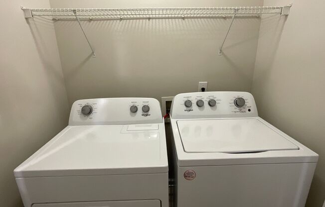 1 bed, 1 bath, 871 sqft, $1,225, Unit 2704-6