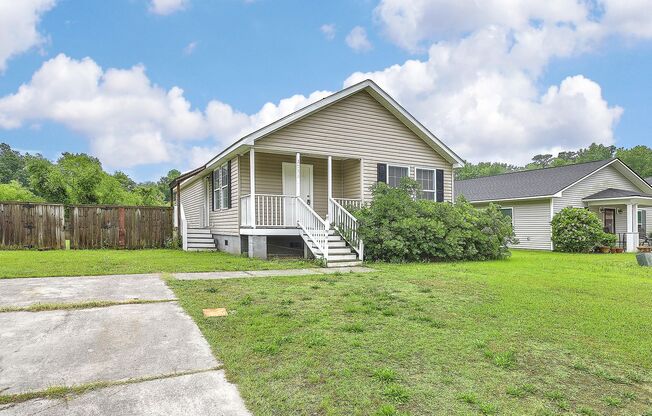 Freshly Renovated Single Story Home!