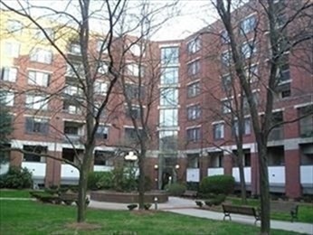 2 beds, 2 baths, 1,030 sqft, $4,400, Unit 313