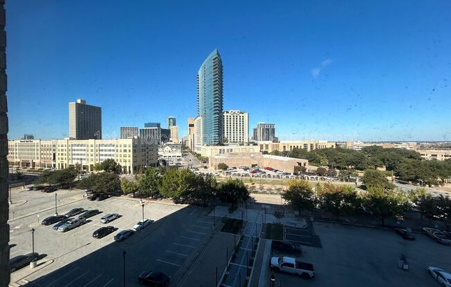 1 bed, 1 bath, 745 sqft, $1,695, Unit Unit 5008