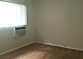 1 bed, 1 bath, 670 sqft, $2,395, Unit 07