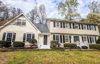 4 beds, 2.5 baths, $3,400