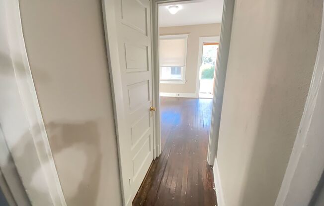 114 Valencia 5BR/1.5BA (Cincinnati)