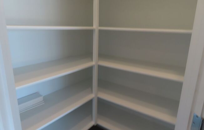 Beautiful 4 Bedroom 3 Bath Home in Mystic