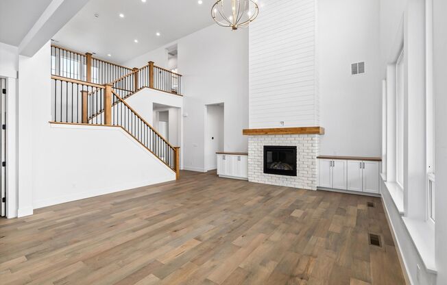 5 Bedroom in Dry Creek Ranch