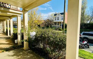 3320 Ellwood Ave.