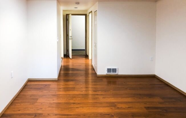 1 bed, 1 bath, 525 sqft, $1,715, Unit 101