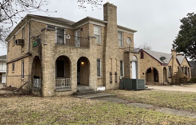 Charming 2-Bedroom unit in Prime Oklahoma City Location