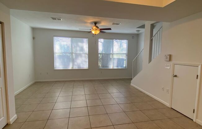 2 beds, 2.5 baths, $1,525