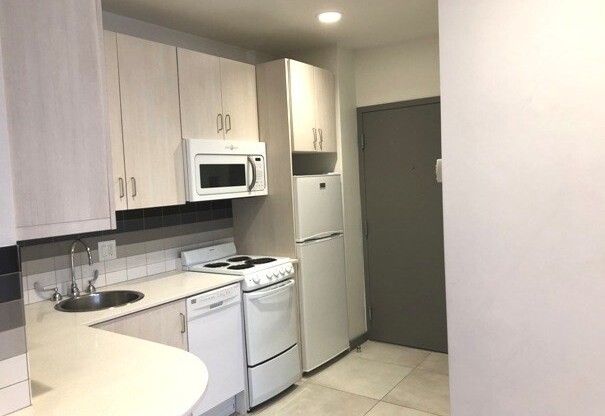 144 Bowdoin St Apt 32M