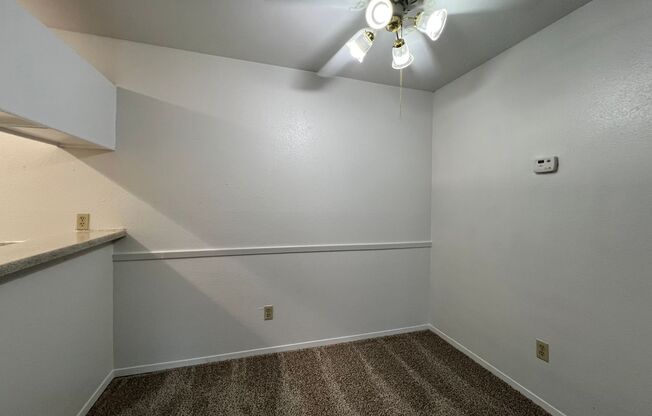 1 bed, 1 bath, 660 sqft, $1,000, Unit 116