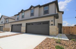 3 beds, 2.5 baths, $1,695