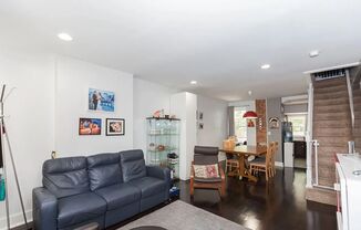 2 beds, 1 bath, $1,700