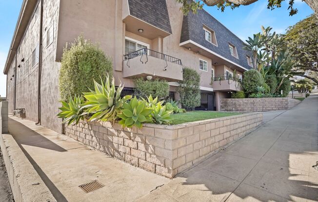 The Juanita Villa Townhomes