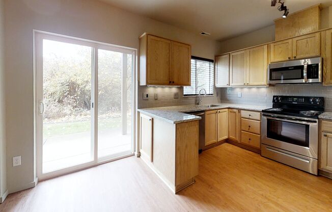 2 beds, 2 baths, 1,125 sqft, $2,025, Unit N117