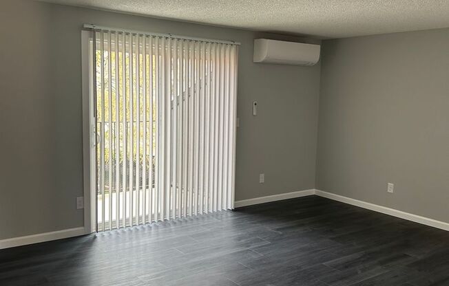 2 beds, 1 bath, 788 sqft, $1,300, Unit 1897F