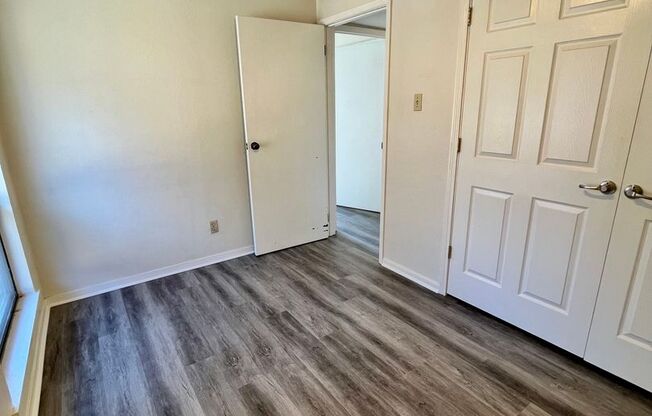 2 beds, 1 bath, 1,000 sqft, $1,250