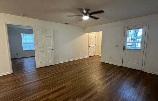 3 beds, 2 baths, $1,500