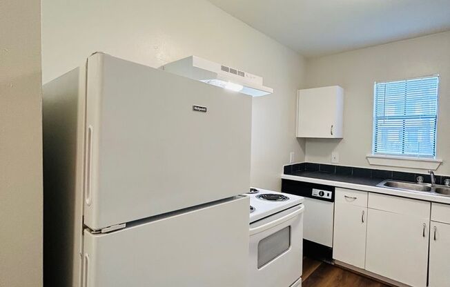 1 bed, 1 bath, $750, Unit MA9137
