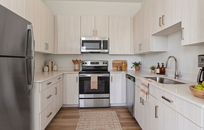1 bed, 1 bath, 520 sqft, $1,100, Unit 211
