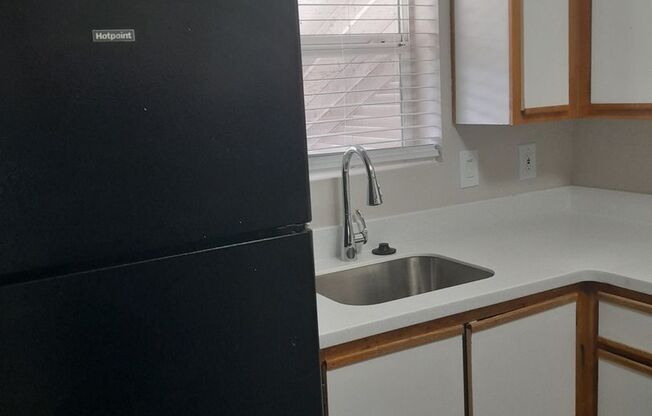 3 beds, 2 baths, 1,153 sqft, $1,975, Unit 314