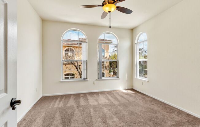 1 bed, 1 bath, 866 sqft, $2,455, Unit Unit 0703