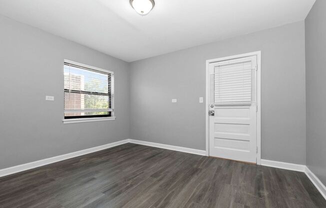 1 bed, 1 bath, 620 sqft, $2,595, Unit 10212-B3