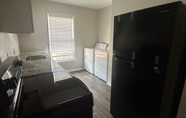 1 bed, 1 bath, 684 sqft, $875, Unit 1209-11