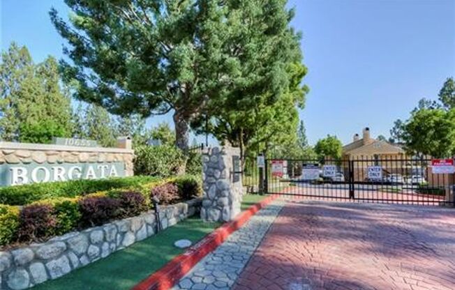 1 bed, 1 bath, $2,100, Unit # 2906