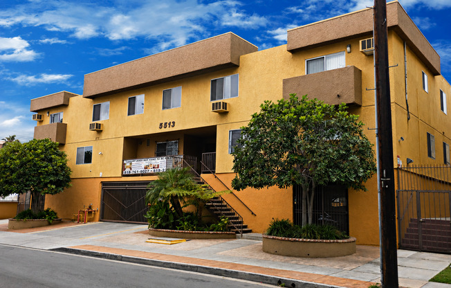 NoHo Liv Apartments