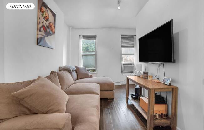 317 East 73rd Street