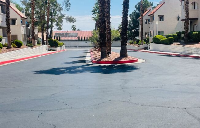 2 beds, 2 baths, $1,500, Unit Unit 210
