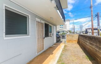 Ground floor - 1 bedroom, 1 bath with 1 parking stall