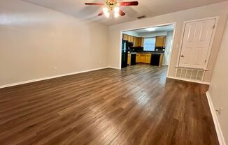 2 beds, 1 bath, $1,175, Unit UNIT B