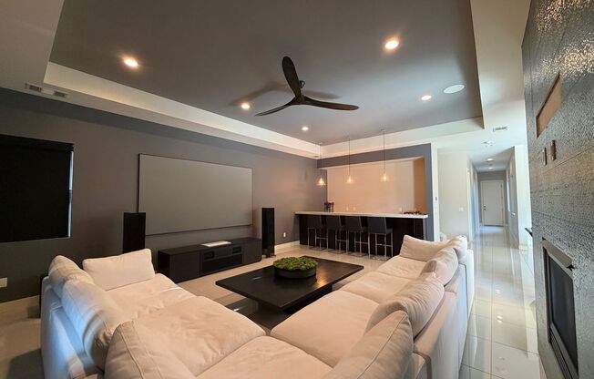 4 Bed, 4.5 Bath Summerlin Home in The Ridges with Resort-Style Backyard